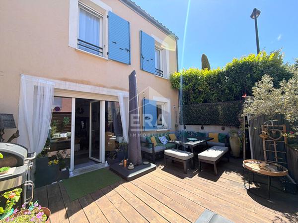 A VENDRE PERTUIS 84120 MAISON TYPE 3 PIECES D'ENVIRON 63M² AVEC TERRASSE ET 2 PLACES DE STATIONNEMENT