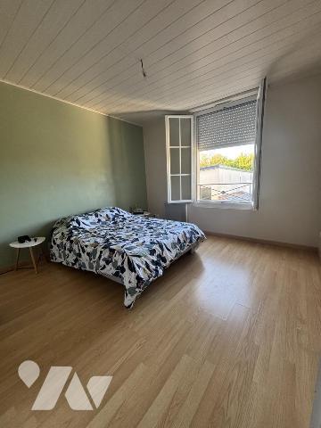 Maison d'habitation + son petit gîte
