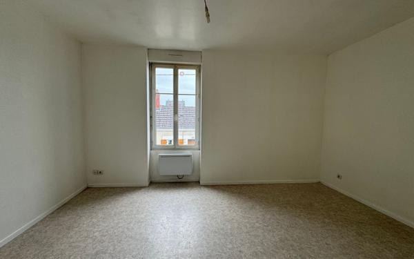 Maison à vendre    8 pièces • 170 m2 Vierzon