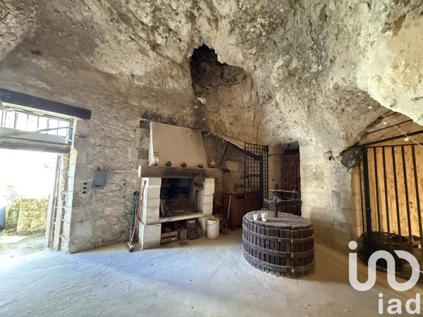 House for sale 4 rooms 80 m² Rochecorbon