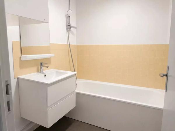 À louer – Appartement 2 chambres avec extérieur – La Madeleine Centre
