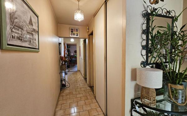 Appartement à vendre    3 pièces • 90,26 m2 Villefranque