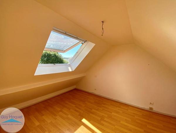 À louer, appartement d'environ 85 m², 4 pièces à VESOUL (70000).