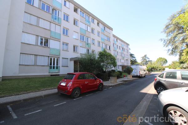 Vente
                Appartement47,26 m² - 2 Pièces -
                    SAINT JEAN LE BLANC (45650)