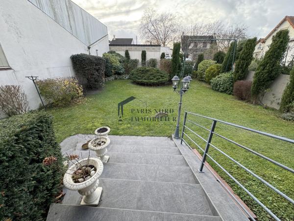 Aulnay-sous-Bois (93600) Maison 9 pièces CENTRE GARE SUD avec SOUS-SOL TOTAL