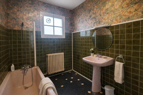 maison familiale avec garage 20 m² et jardin clos