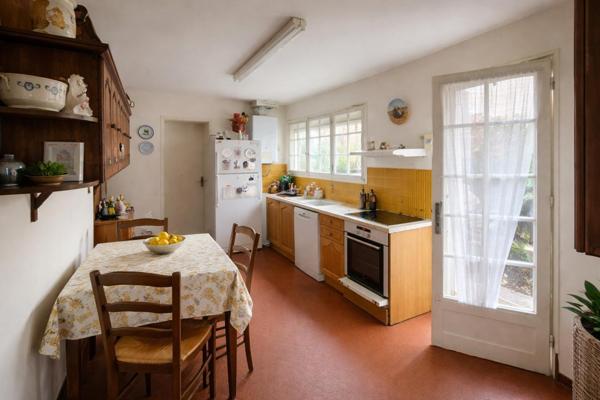 maison familiale avec garage 20 m² et jardin clos