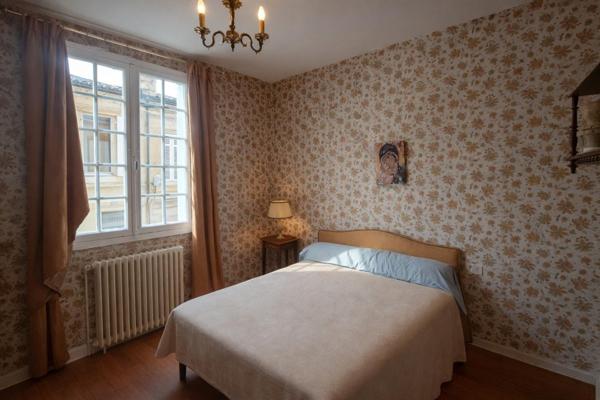 maison familiale avec garage 20 m² et jardin clos