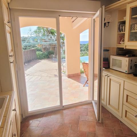 maison à vendre  7 pièces - 180 m2 CAVALAIRE SUR MER - 83