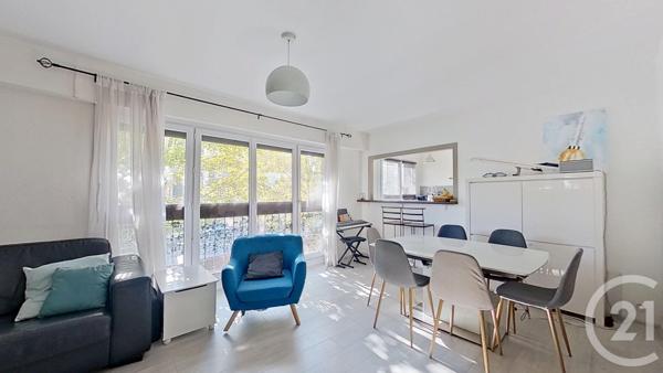 Appartement F3 à vendre  3 pièces - 75,72 m2 NOGENT SUR MARNE - 94