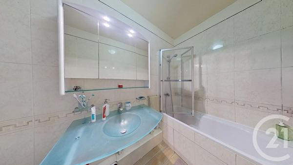 Appartement F3 à vendre  3 pièces - 75,72 m2 NOGENT SUR MARNE - 94