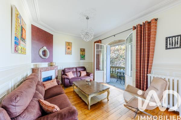 Maison à vendre 11 pièces 210 m² Montmorency