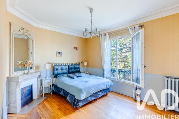 Maison à vendre 11 pièces 210 m² Montmorency