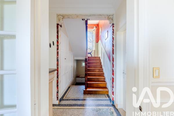 Maison à vendre 11 pièces 210 m² Montmorency