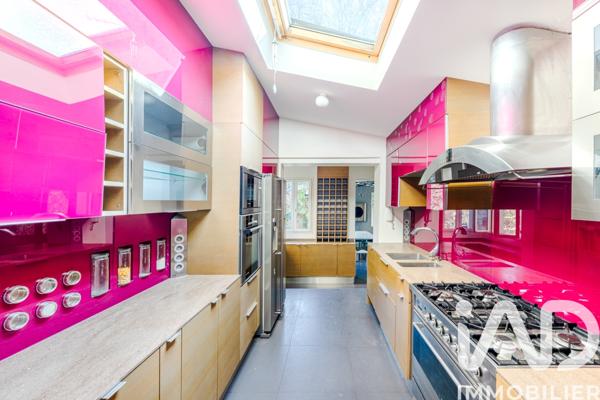 Maison à vendre 11 pièces 210 m² Montmorency