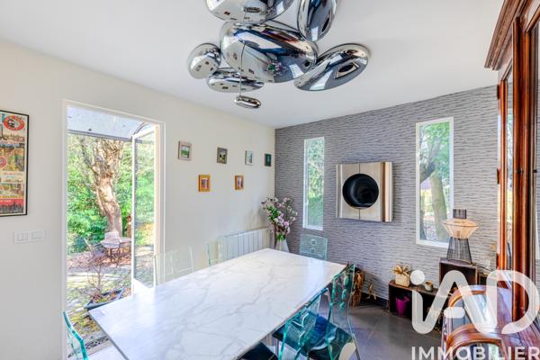 Maison à vendre 11 pièces 210 m² Montmorency