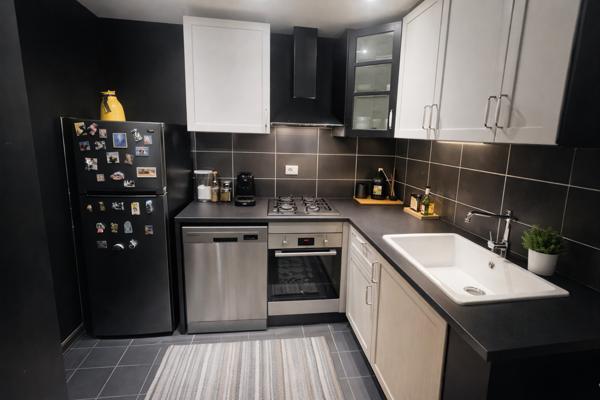 Lyon (69009) Beau T3 Très lumineux - Balcons -Très calme