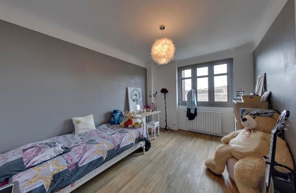 ESPACE ET VOLUMES ...