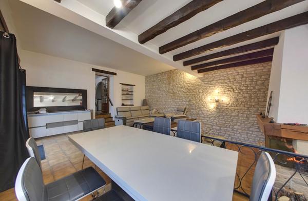 ESPACE ET VOLUMES ...