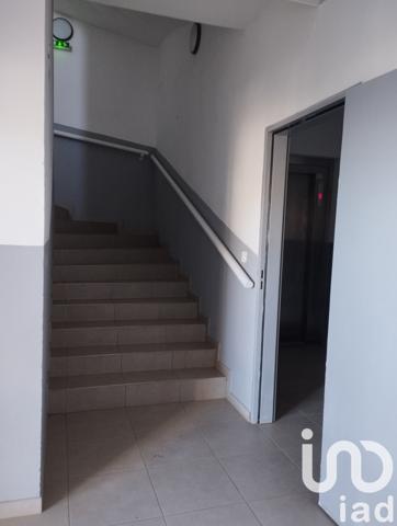 Immeuble à vendre 2 180 m² Saint-Pierre