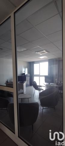 Immeuble à vendre 2 180 m² Saint-Pierre