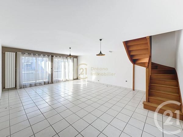 Maison à vendre  5 pièces - 110,20 m 2   VERN SUR SEICHE  - 35