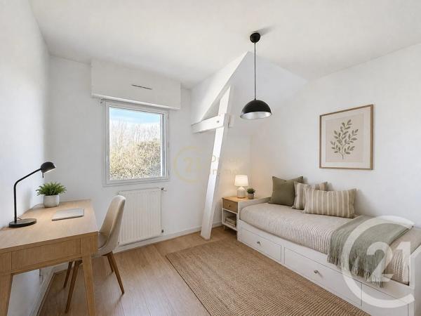 Maison à vendre  5 pièces - 110,20 m 2   VERN SUR SEICHE  - 35