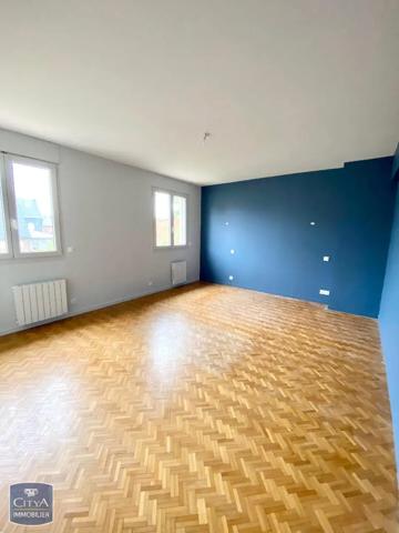 Maison à louer 6 pièces 177.89m²