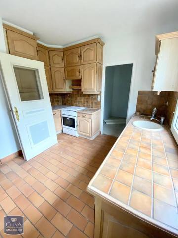 Maison à louer 6 pièces 177.89m²