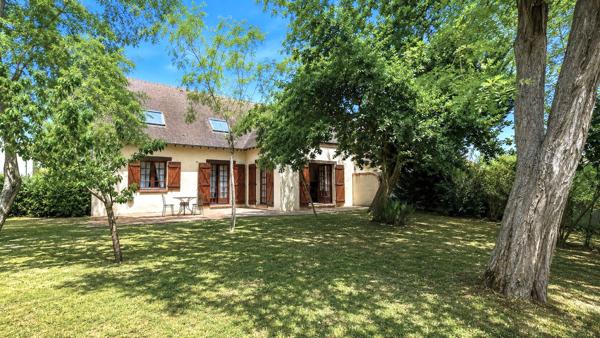 Maison Les Mureaux 136 m², 4 chambres, 1230 m² de parcelle