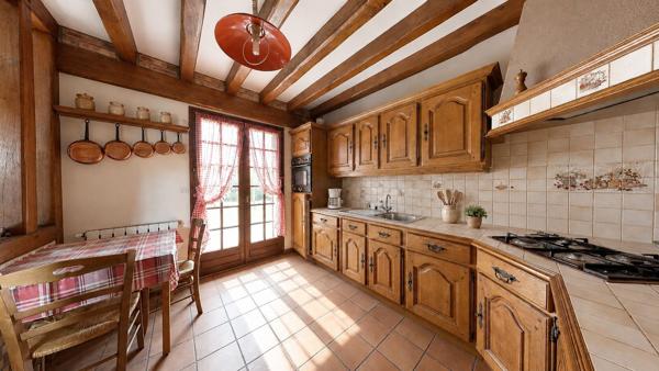 Maison Les Mureaux 136 m², 4 chambres, 1230 m² de parcelle