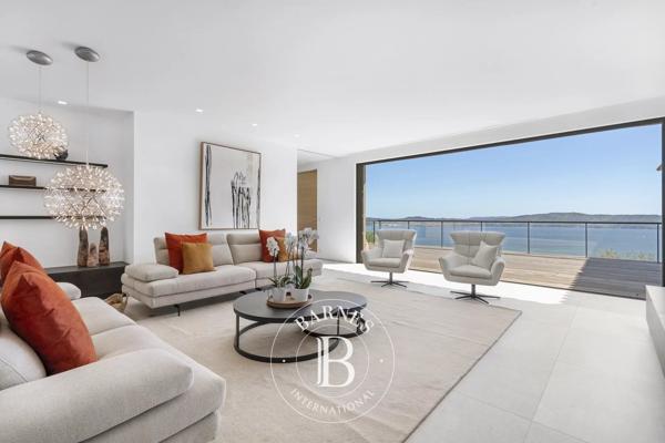 Grimaud, Maison 5 Chambres -  383 m² à vendre