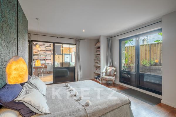 Bordeaux Nansouty, Rare : maison-loft de 255 m² avec toit-terrasse et piscine intégrée