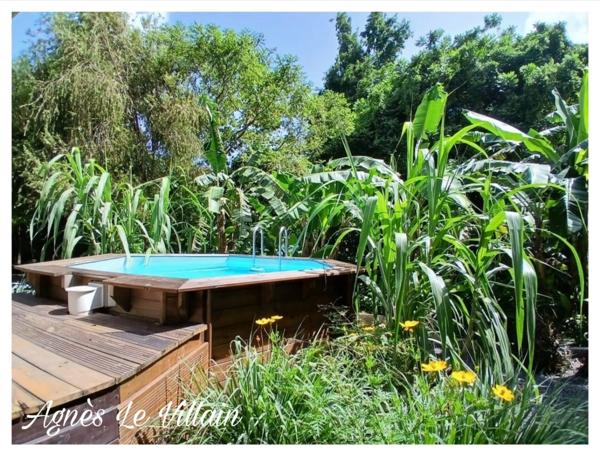 -- URGENT -- Villa Piscine + 2 Logements Piscine proche Plage Grande Anse