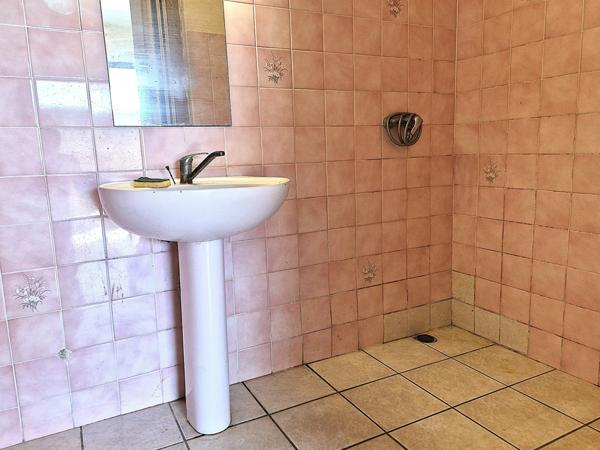 Deux Appartements sur terrain 800 m² à vendre 3 pièces TROIS RIVIERES (971)