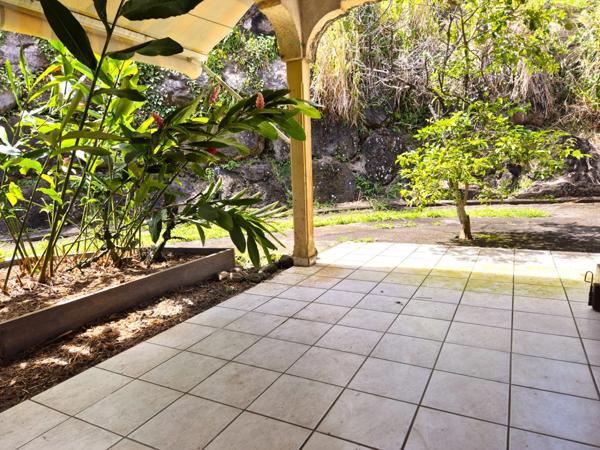 Deux Appartements sur terrain 800 m² à vendre 3 pièces TROIS RIVIERES (971)