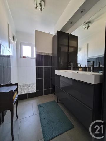 Appartement F3 à vendre  3 pièces - 82,98 m2 MONTIGNY LES METZ - 57