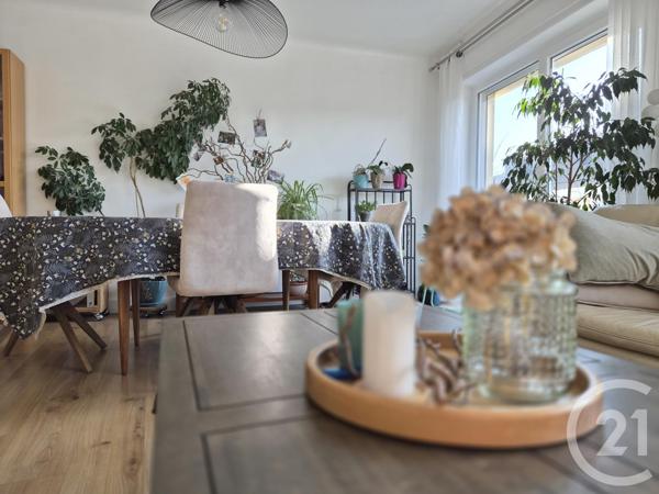 Appartement F3 à vendre  3 pièces - 82,98 m2 MONTIGNY LES METZ - 57
