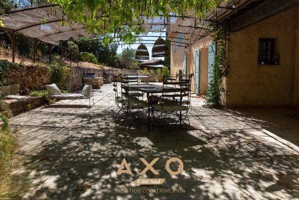 EXCLUSIVITE - LE MONTAIGUET - MAISON - T7 - MAISON D'AMIS A PARACHEVER - 70 M2 - DEPENDANCE - 30 M2 - PISCINE - VUE PANORAMIQUE - 1 495 000