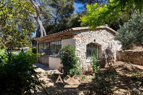 EXCLUSIVITE - LE MONTAIGUET - MAISON - T7 - MAISON D'AMIS A PARACHEVER - 70 M2 - DEPENDANCE - 30 M2 - PISCINE - VUE PANORAMIQUE - 1 495 000