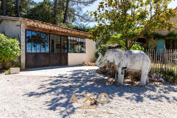 EXCLUSIVITE - LE MONTAIGUET - MAISON - T7 - MAISON D'AMIS A PARACHEVER - 70 M2 - DEPENDANCE - 30 M2 - PISCINE - VUE PANORAMIQUE - 1 495 000