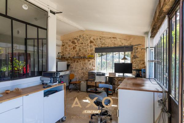 EXCLUSIVITE - LE MONTAIGUET - MAISON - T7 - MAISON D'AMIS A PARACHEVER - 70 M2 - DEPENDANCE - 30 M2 - PISCINE - VUE PANORAMIQUE - 1 495 000