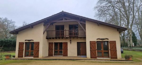 Dpt Landes (40), à vendre LABASTIDE D'ARMAGNAC maison P4 - Terrain de 2592