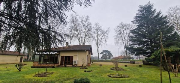 Dpt Landes (40), à vendre LABASTIDE D'ARMAGNAC maison P4 - Terrain de 2592