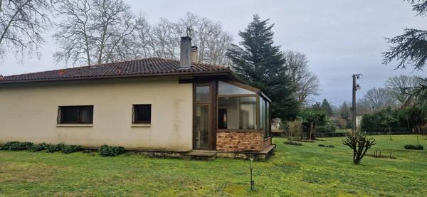 Dpt Landes (40), à vendre LABASTIDE D'ARMAGNAC maison P4 - Terrain de 2592