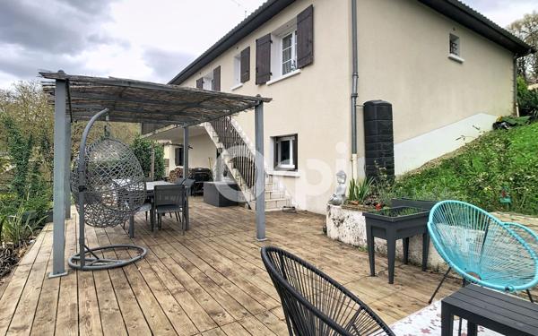 Maison à vendre    5 pièces •  Boulazac