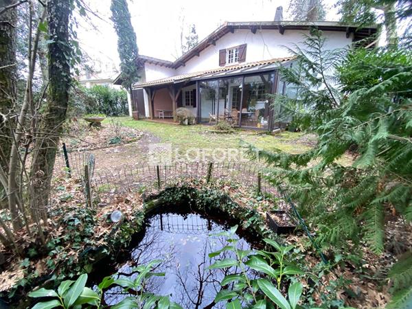 Achat maison Saint-Jean-d'Illac - 7 pièce(s) - 178 m² - 478 000 €