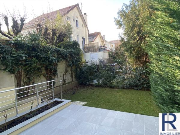 Sceaux (92330) Belle maison contemporaine de 218 m2 avec jardin, parkings à Sceaux