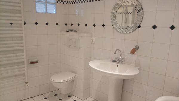 Rodez - T4 avec garage - cave et terrasse - 100 m2