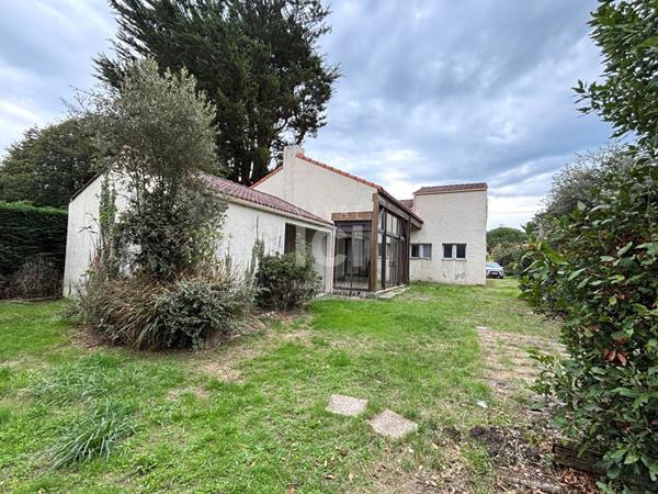 Maison Pornic 147 m² - Proche commerces plage et port - Jardin arboré